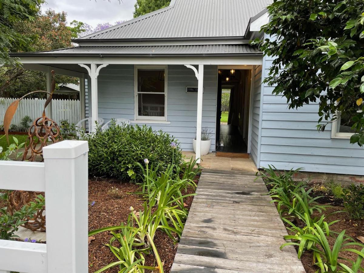 Blue Belle Cottage Berry Exterior photo